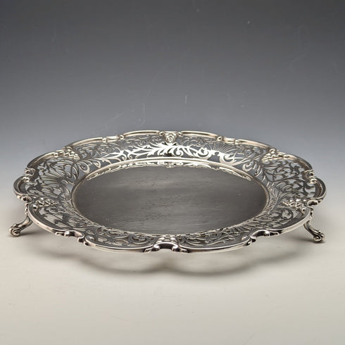 1905年 英国アンティーク 純銀製 ピアス装飾サルヴァ 直径26cm 484g William Mammatt